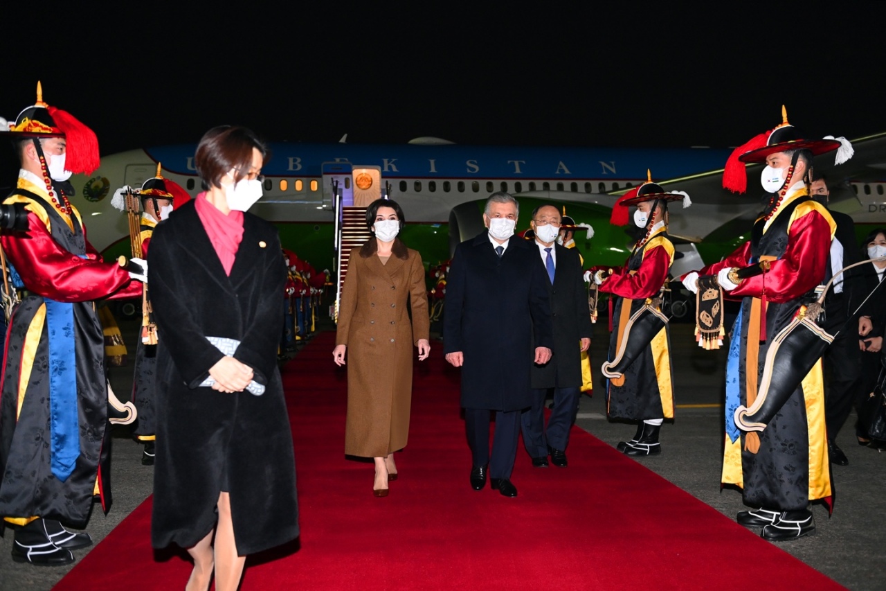 샤브카트 미르지요예프 우즈베키스탄 대통령이 지난 12월 서울을 방문했다.  2021.  (주한 우즈베키스탄 대사관)