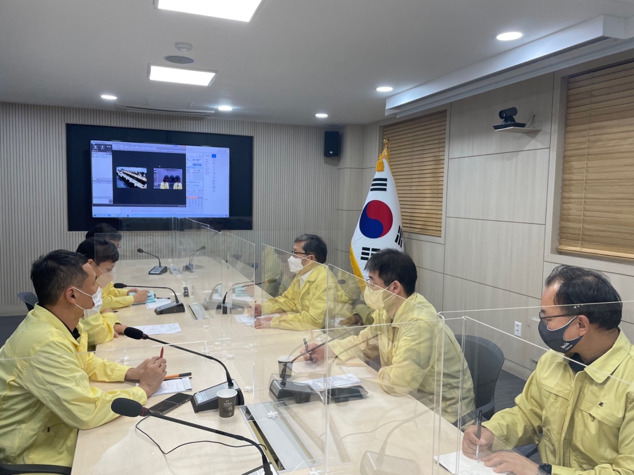 Culture Ministry officials hold an emergency meeting Saturday morning after cyberattacks on government YouTube channels. (Ministry of Culture, Sports and Tourism)