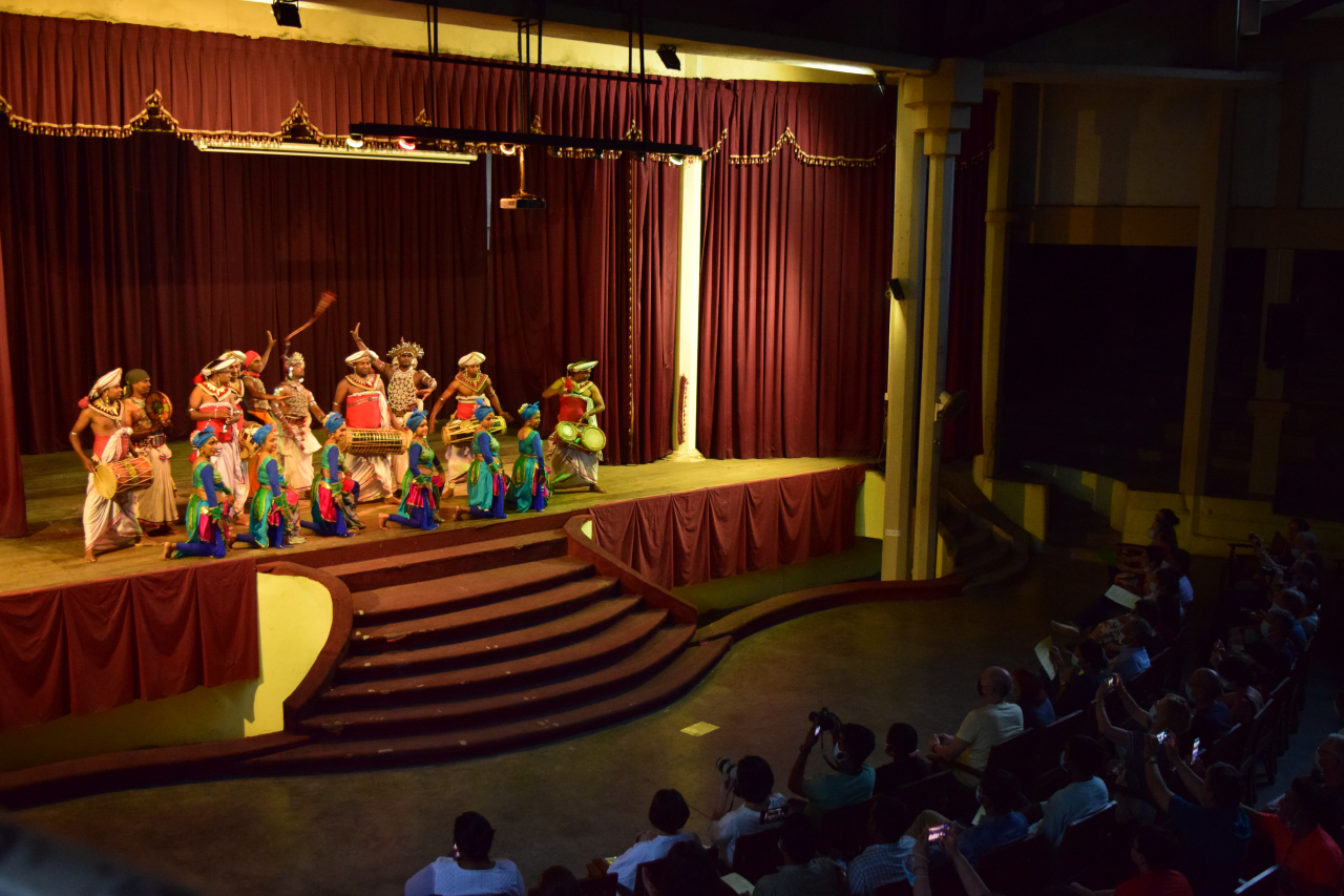 Traditional Kandyan Dance is performed at a theater near Kandy Lake, on March 27. (Kim Hae-yeon/ The Korea Herald)