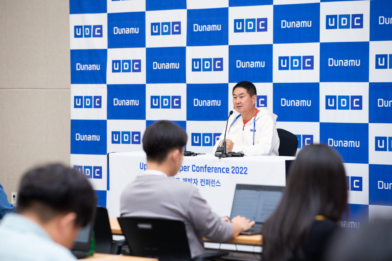 Dunamu CEO Lee Sirgoo speaks to reporters at a press conference held on the sidelines of the 2022 Upbit Developer Conference in Busan on Thursday. (Dunamu)