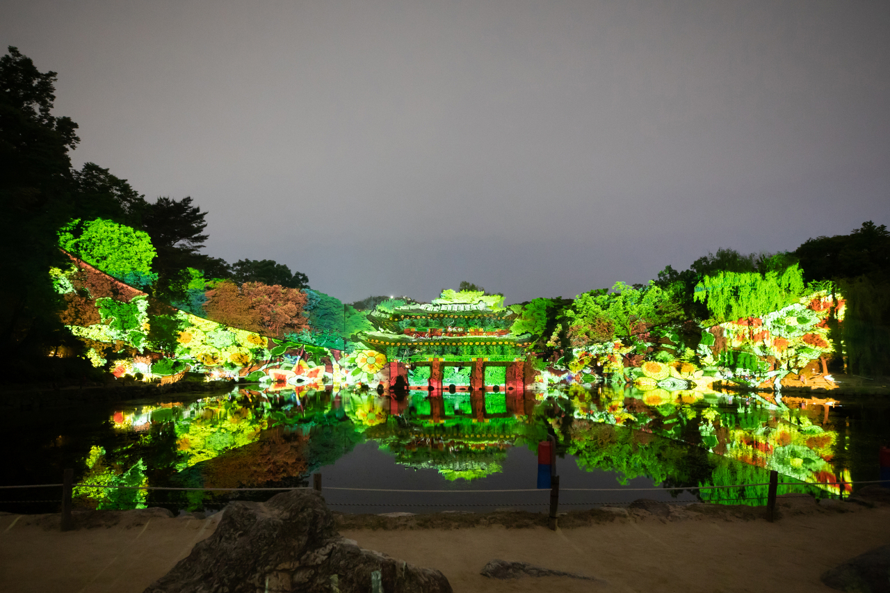 Digital media facade is presented at Chundangji of Changgyeonggung during this year's spring edition of Royal Culture Festival (Korea Cultural Heritage Foundation)