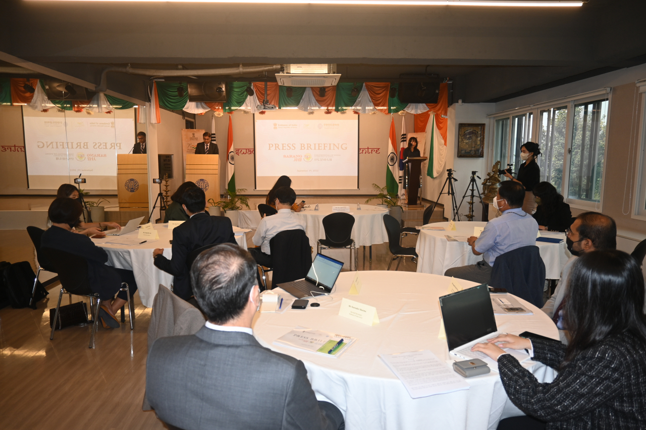Indian ambassador to Korea Amit Kumar introduces the Sarang festival at a press briefing in Yongsan-gu, Seoul, on Thursday. (Sanjay Kumar/The Korea Herald)