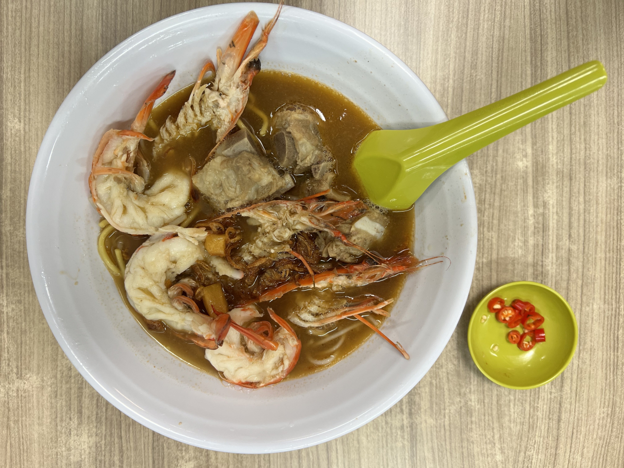 Singapore noodles with prawns at Blanco Court Prawn Mee (Kim Hae-yeon/ The Korea Herald)