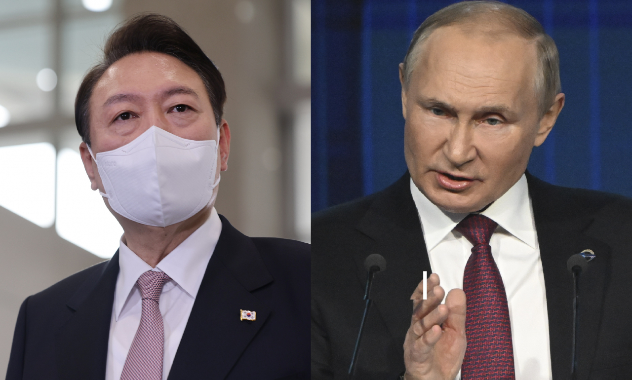 South Korean President Yoon Suk-yeol (left) (Yonhap) and Russian President Vladimir Putin (EPA-Yonhap)