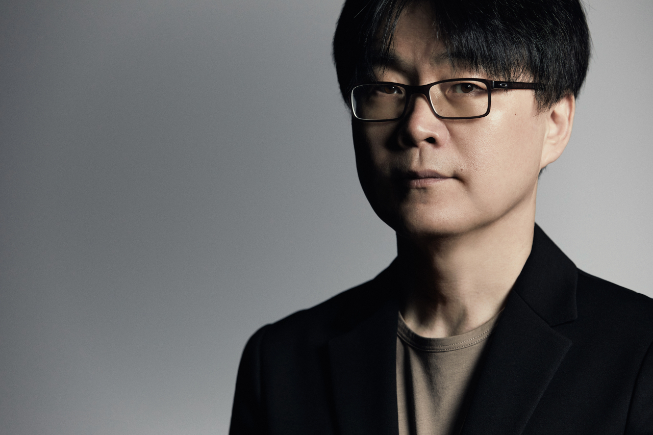 Director Jung Ji-woo (Netflix)