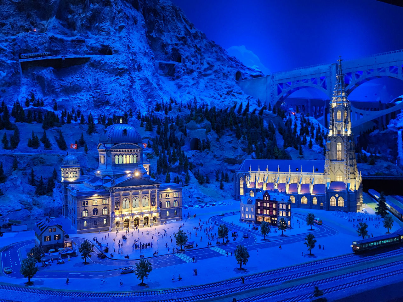 A miniature parliament and cathedral in Bern at the Zurich Nowon Train Village (Hwang Dong-hee/The Korea Herald)