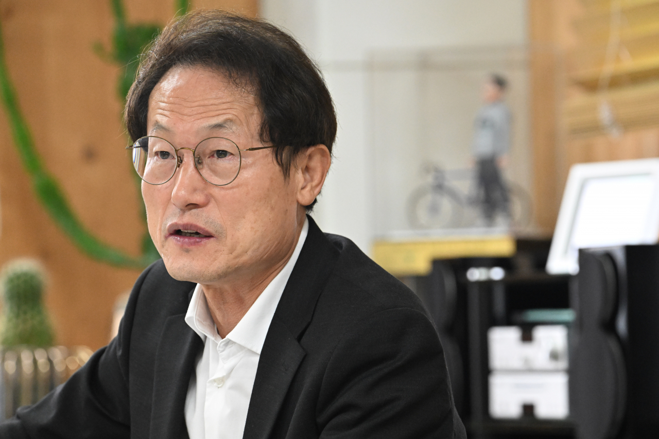 Cho Hee-yeon, superintendent of the Seoul Metropolitan Office of Education, speaks during an interview with The Korea Herald, Monday. (Im Se-jun/The Korea Herald)