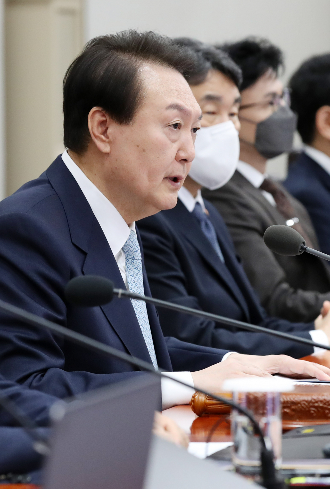 President Yoon Suk-yeol speaks at a weekly Cabinet meeting at the presidential office in Seoul last Tuesday. (Yonhap)