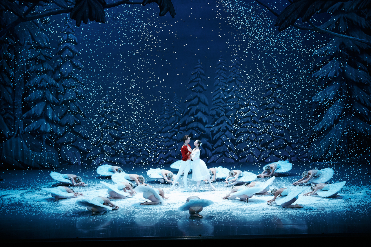 The Waltz of the Snowflakes in the Universal Ballet Company’s production of “The Nutcracker.” (UBC)