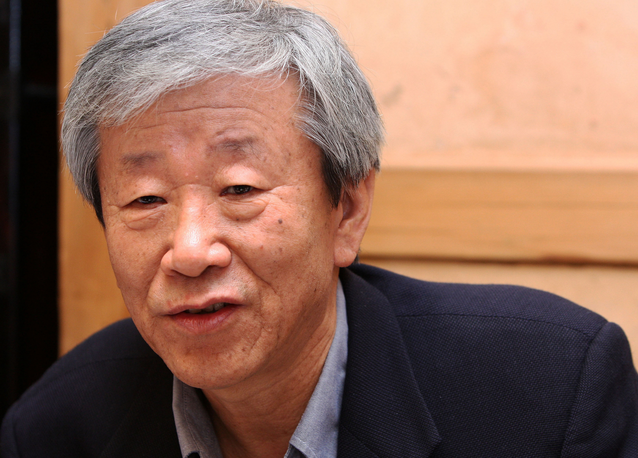 Cho Se-hui, the author of the bestselling novel 