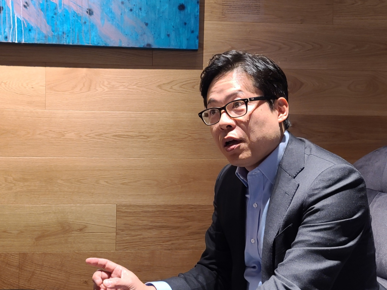 Yuhan USA CEO Yoon Tae-won speaks during an interview held on the sidelines of the JPMorgan Healthcare Conference in San Francisco on Monday. (The Korea Herald/Shim Woo-hyun)