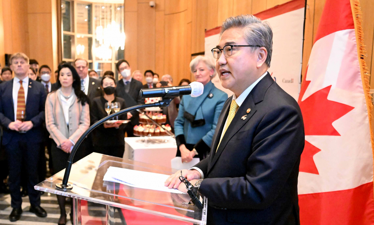 South Korean Foreign Minister Park Jin delivers remarks at an event to commemorate 60th anniversary Canada-Korea relations in Jung-gu, Seoul, Thursday. (Ministry of Foreign Affairs)