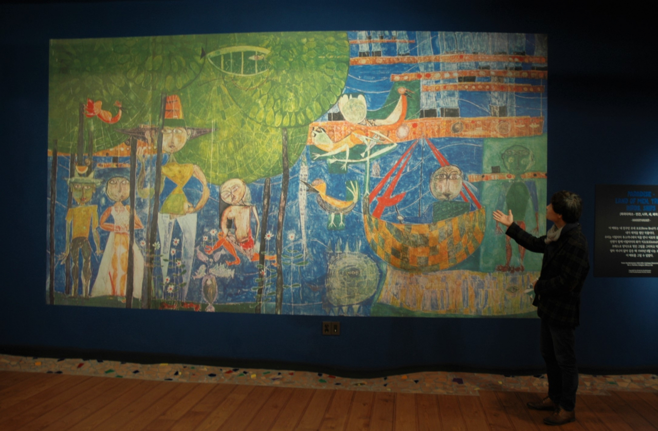 Director of Hundertwasser Museum Sam Lee speaks about 