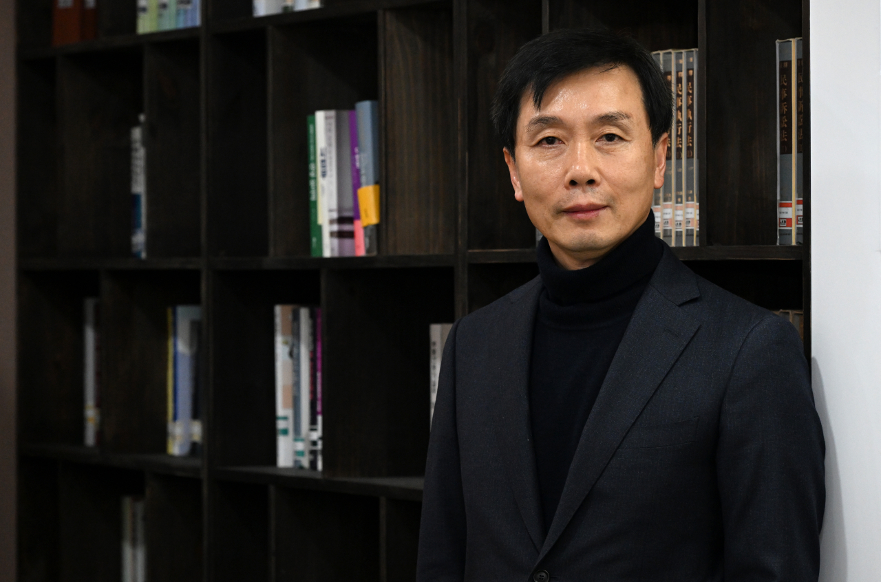 Kim Hee-jun, attorney-at-law at Seoul-based law firm LKB & Partners, poses for a photo during an interview with The Korea Herald. (Im Se-jun/The Korea Herald)