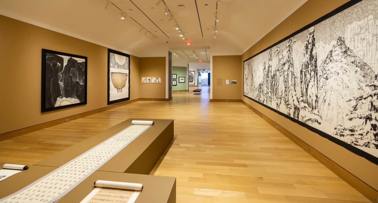 An installation view of “Park Dae-sung: Ink Reimagined” at Hood Museum of Art in New Hampshire, US (Korea Foundation)