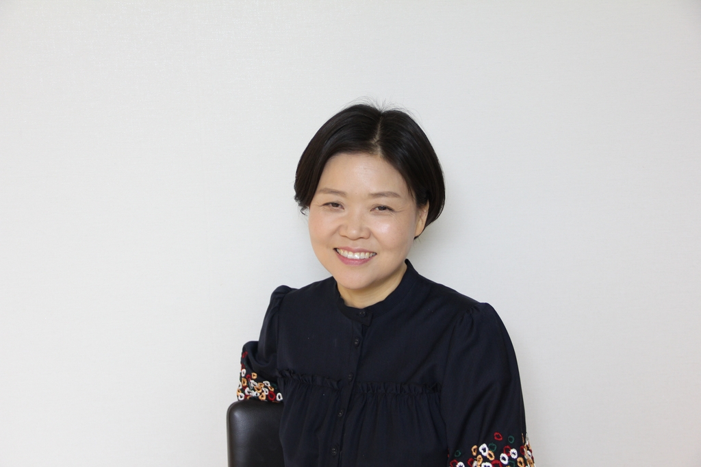Writer Yoo Eun-sil (KBBY)