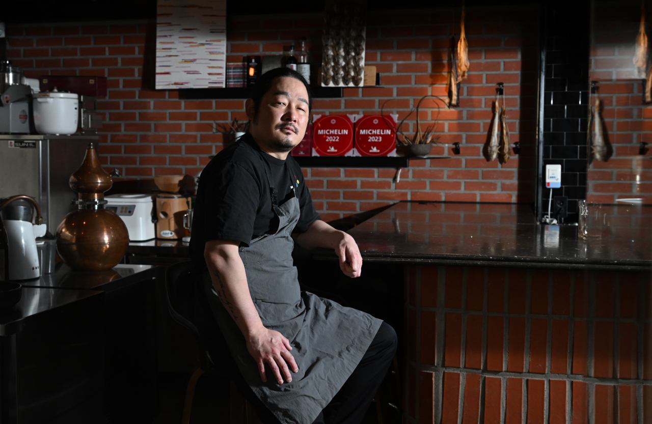 Yun Seoul head chef Kim Do-yun (Yim Se-jun/The Korea Herald)