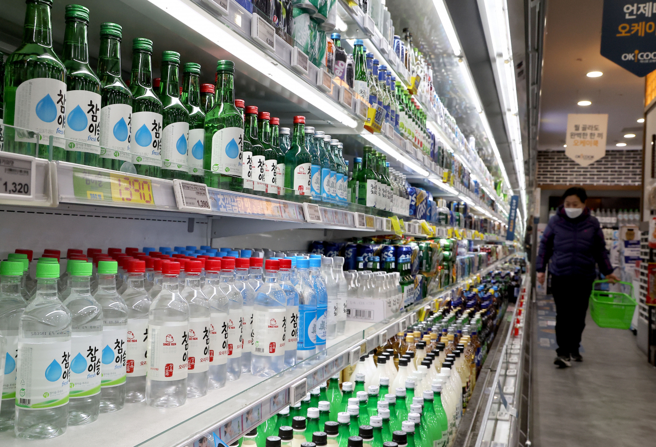This photo shows soju products displayed at a supermarket in Seoul on Sunday. (Yonhap)