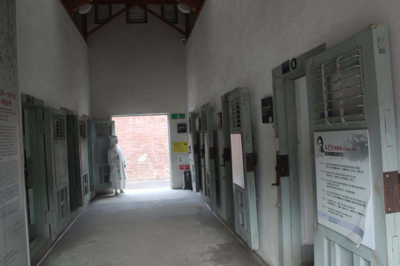 The female prison building contains relics related to female freedom fighters along with descriptions of their lives, including Ryu Gwan-sun, a symbol of the March 1st Movement in 1919. (Yoon Min-sik/The Korea Herald)