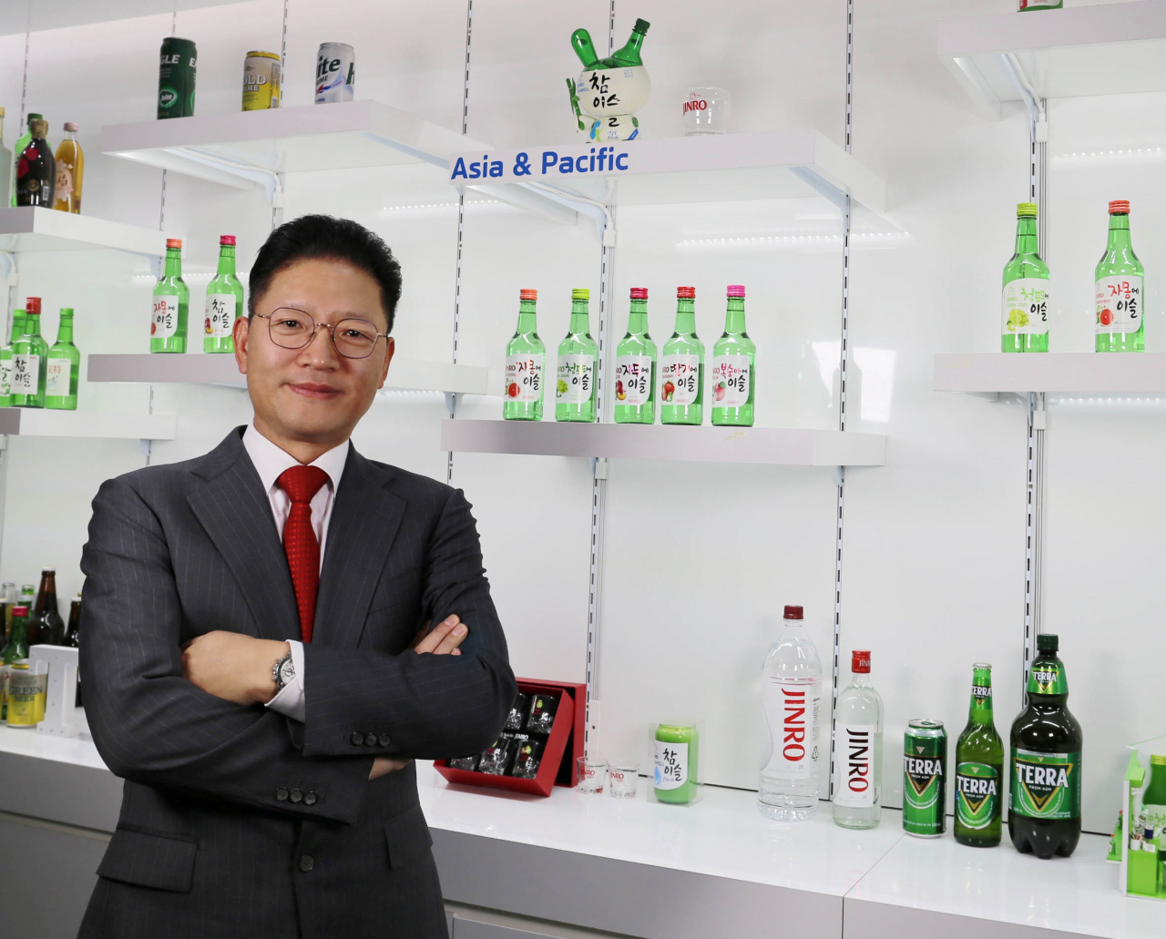Hwang Jung-ho, managing director of HiteJinro’s overseas business division (HiteJinro)
