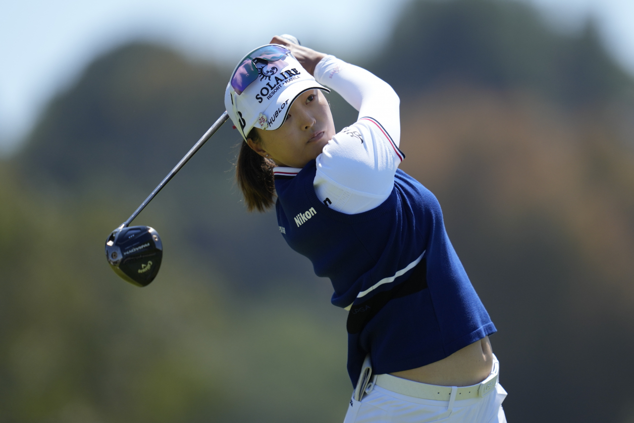 Jin Young Ko tees off at the fourth hole during the final round of LPGA's DIO Implant LA Open golf tournament on April 2 in Palos Verdes Estates, Calif. (AP Photo/Ashley Landis)