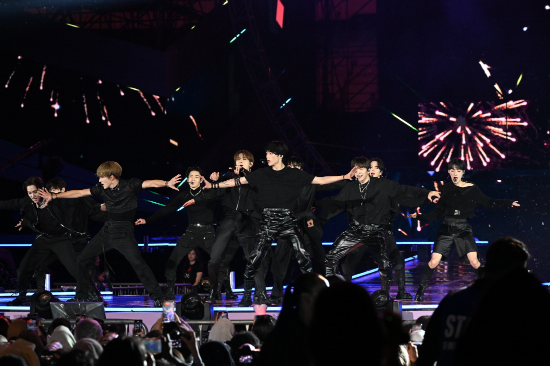The Boyz perform at 'K-pop Super Live' at Olympic Stadium in Seoul, Sunday. (KBS)