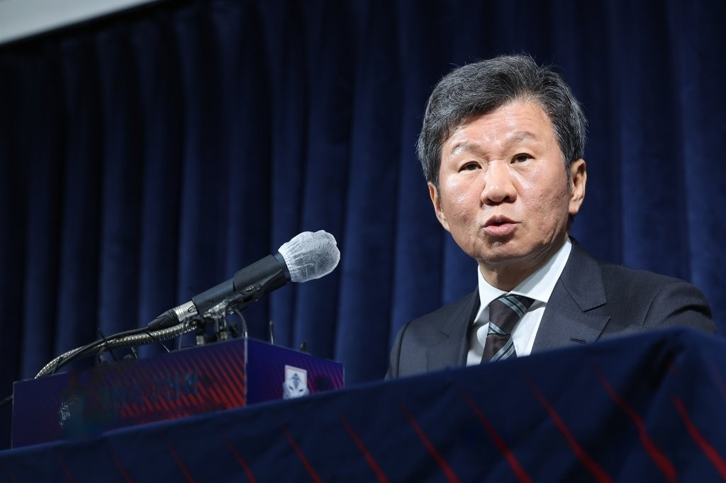 Korea Football Association President Chung Mong-gyu speaks at a press conference at the KFA House in Seoul on Wednesday. (Yonhap)
