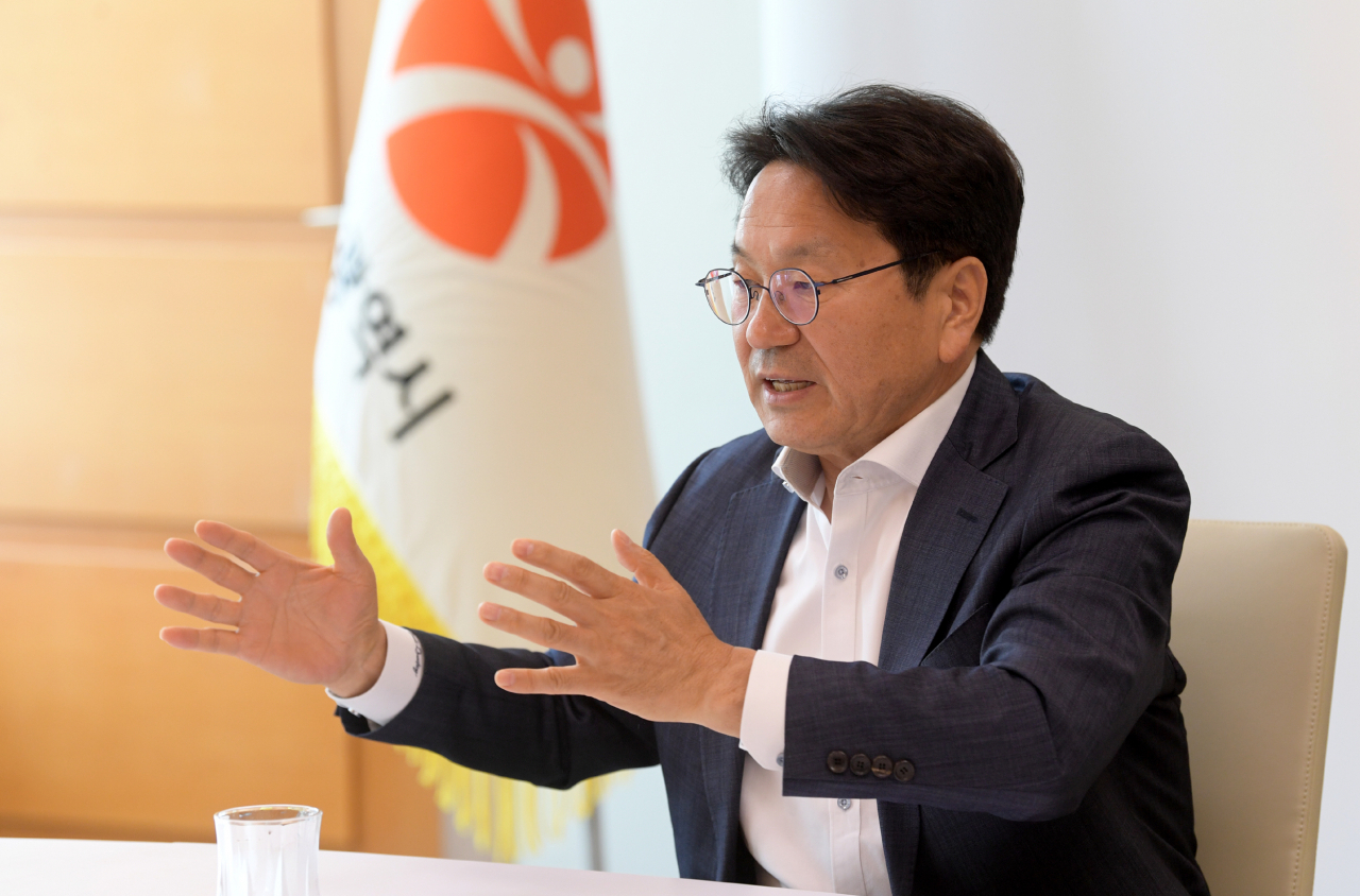 Gwangju Mayor Kang Ki-jeong speaks to The Korea Herald at his office in Gwangju on May 25. (Gwangju City)