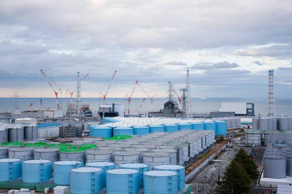 This photo shows tanks in Fukushima Daiichi nuclear power plant storing contaminated wastewater. (Tokyo Electric Power Co.)