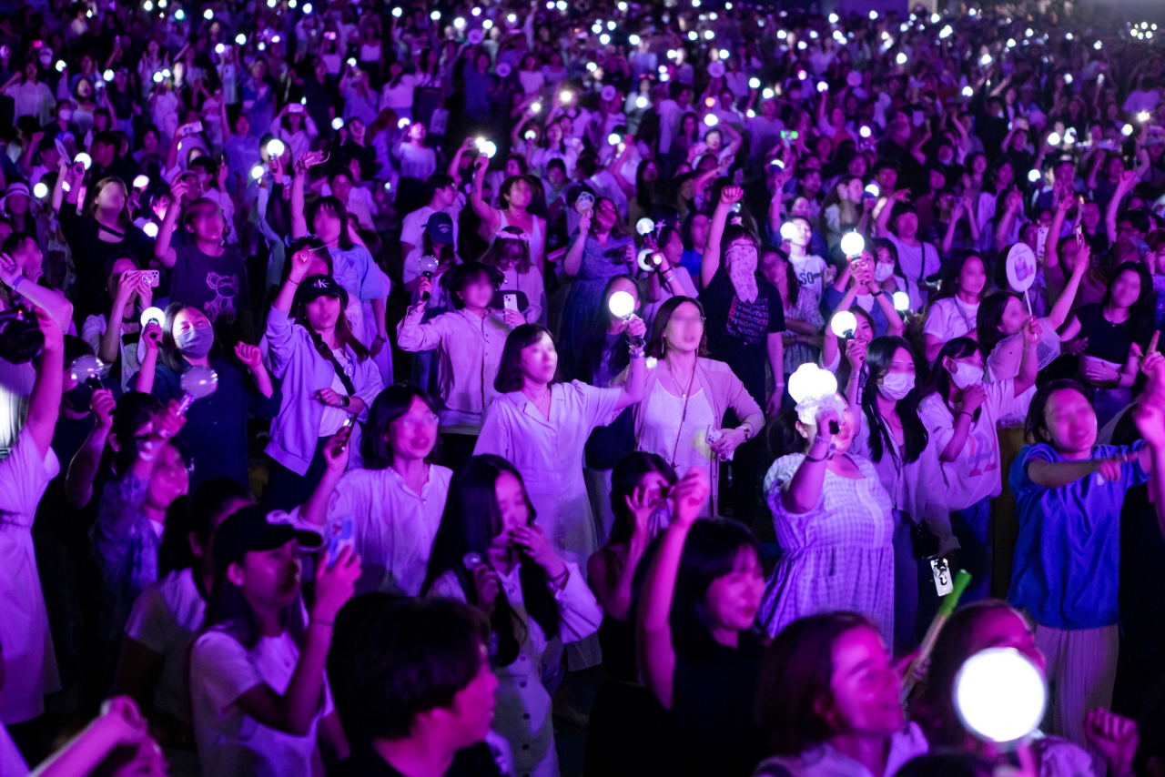 BTS' 10th] RM of BTS tunes in live with fans at Yeouido