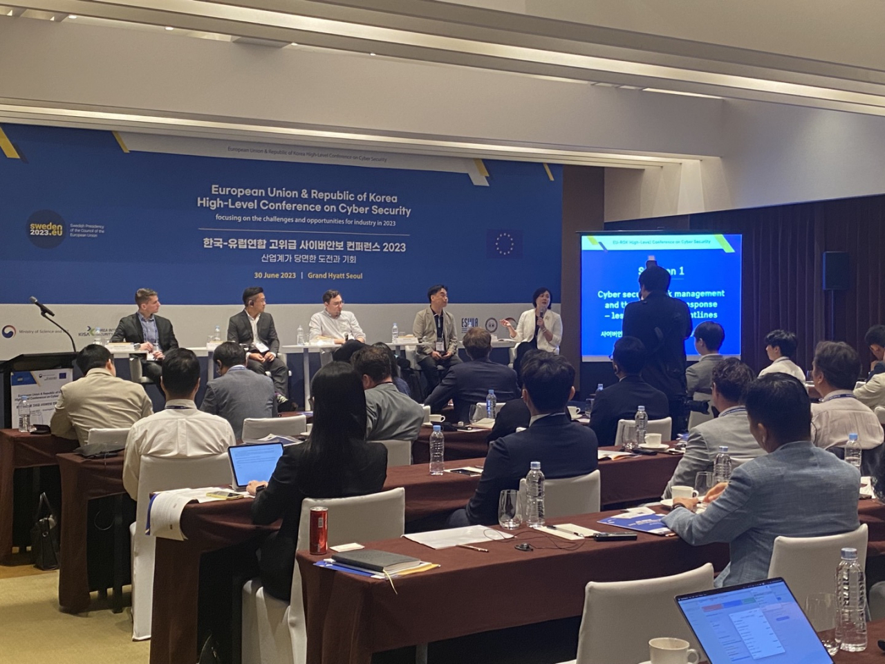 Panelists discuss Cyber security risk management and threat incident response – lessons from the frontlines in EU-Korea high-level conference on Cyber Security at Grand Hyatt, Yongsan-gu, Seoul on Thursday. (Sanjay Kumar/The Korea Herald)