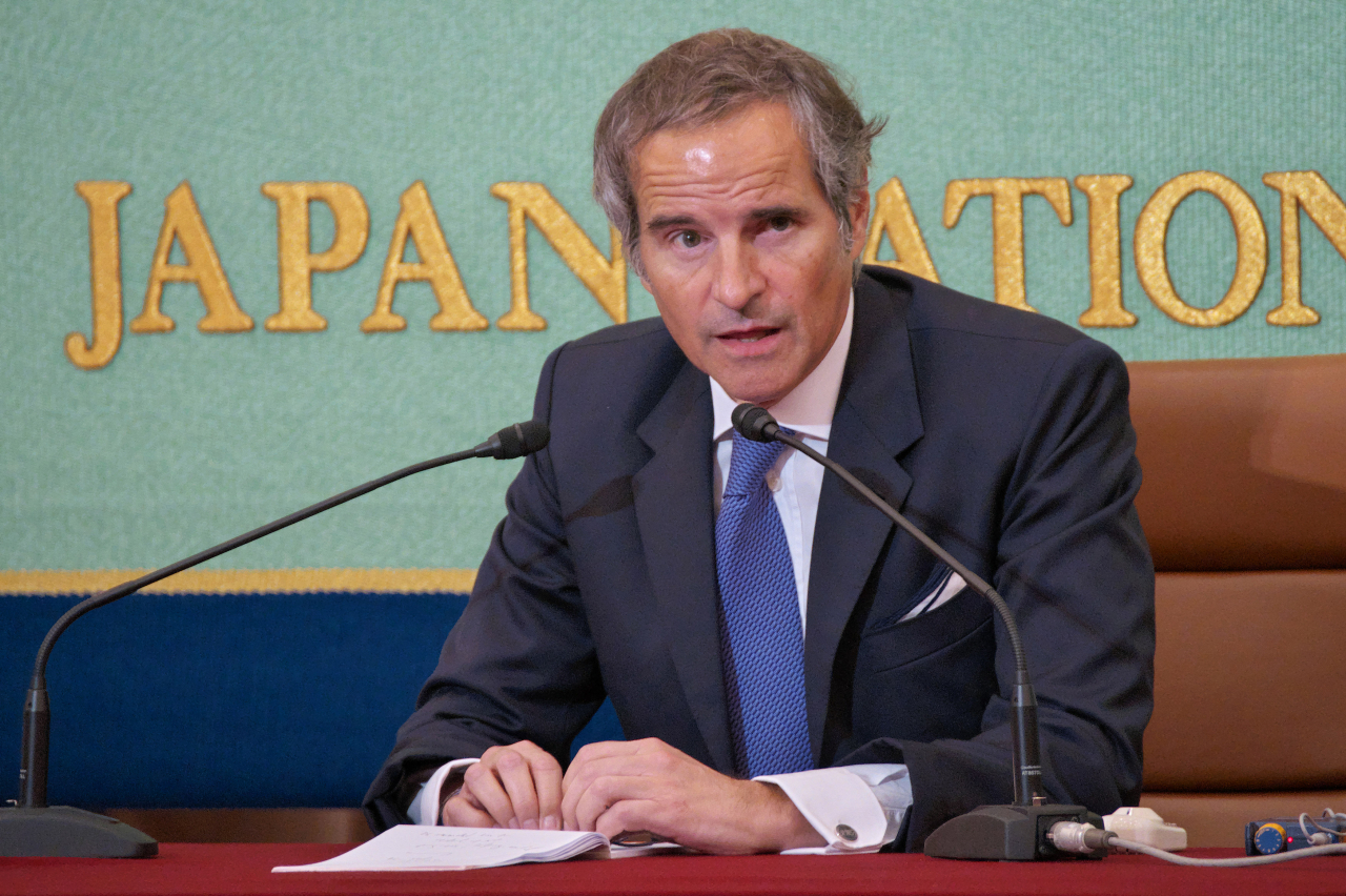 Rafael Mariano Grossi, director general of the International Atomic Energy Agency, speaks about its review of Japan's plan to release treated radioactive water from the Fukushima nuclear power station into the sea during a press conference in Tokyo on Tuesday. (Yonhap)