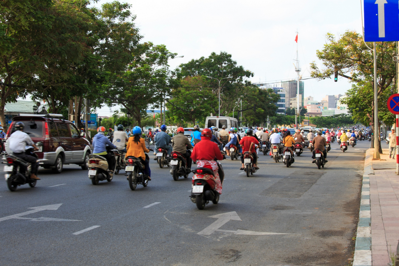 An overview of urban trafic in Ho Chi Minh City, Vietnam (123rf)