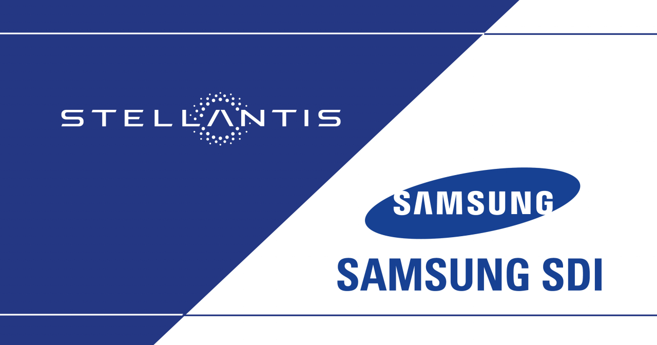 Corporate logos of Stellantis and Samsung SDI (Samsung SDI)