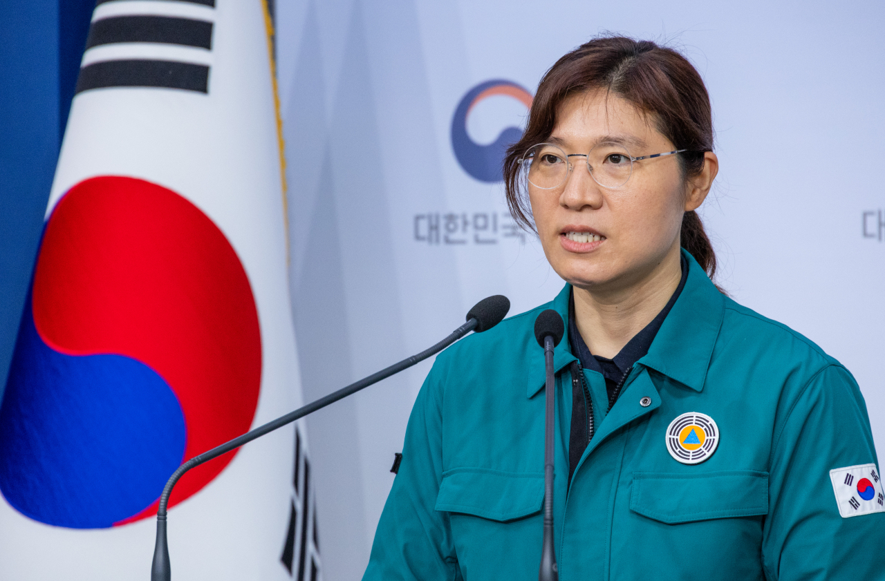 Jang Mi-ran, second vice minister of culture, sports and tourism, speaks during a cabinet meeting briefing at the Seoul Government Complex on Tuesday. (Yonhap)