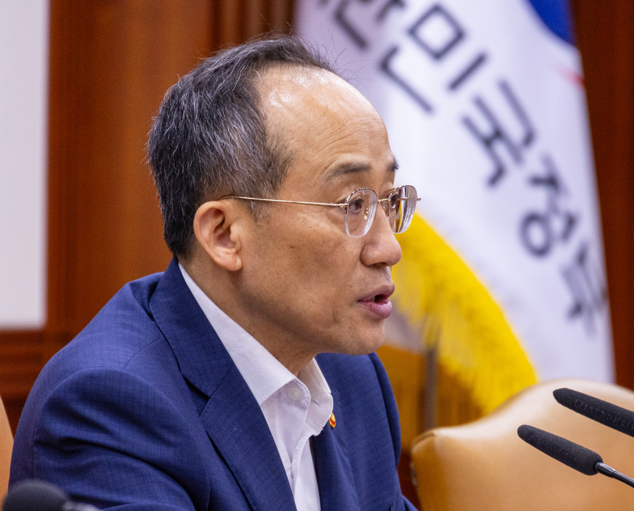 Finance Minister Choo Kyung-ho speaking during a meeting with economy-related ministers held in Seoul on July 21. (Ministry of Economy and Finance)