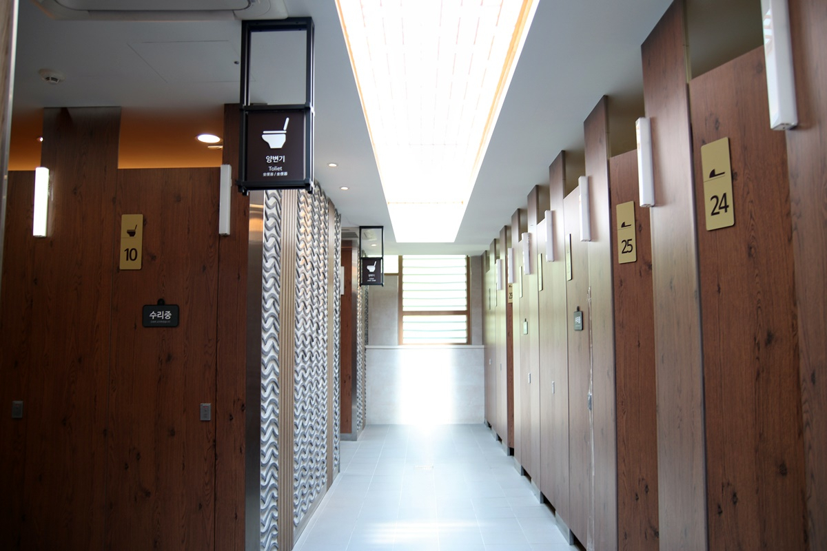 A restroom in Gyeonggi Gwangju Service Area (Gyeonggi Tourism Organization)