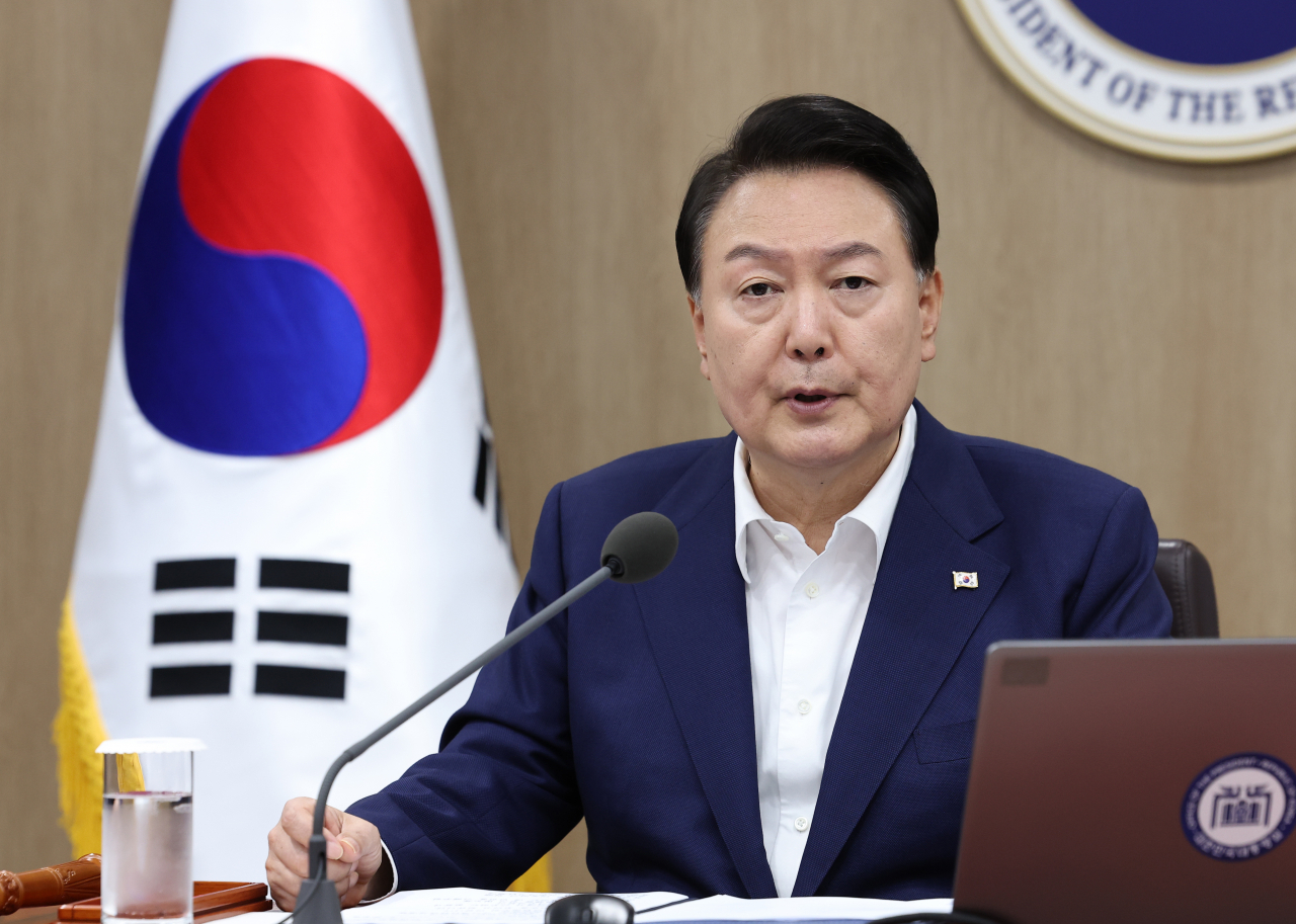 President Yoon Suk Yeol speaks at a Cabinet meeting at the presidential office on Tuesday (Yonhap)