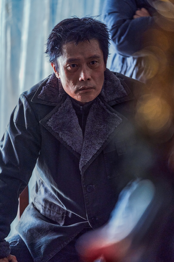 Lee Byung-hun stars as Young-tak in “Concrete Utopia” (Lotte Entertainment)