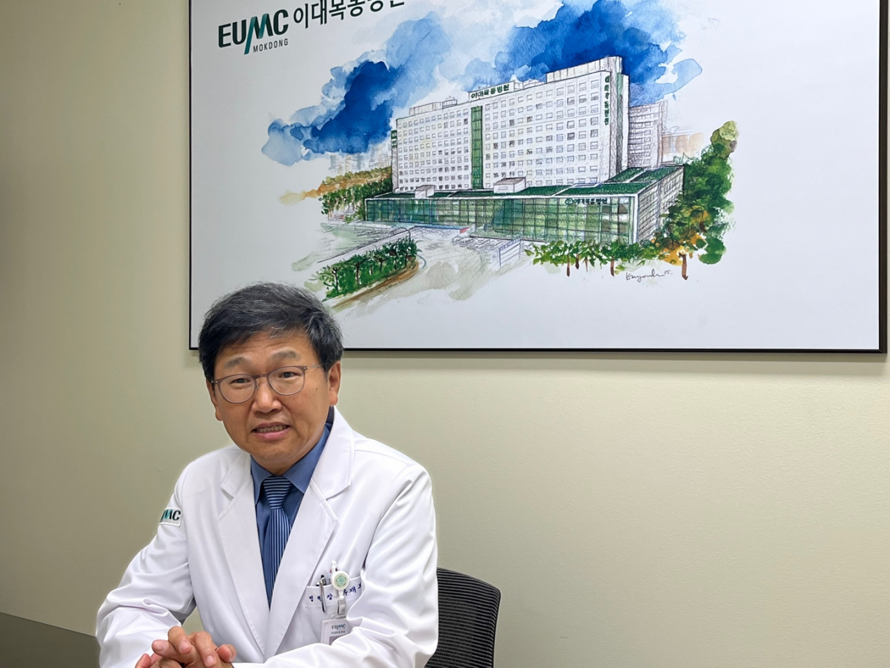 Yoo Jae-doo, head of Ewha Womans University Mokdong Hospital, speaks to The Korea Herald at his office in Mokdong, Seoul, on Aug. 3. (Lee Jaeeun/The Korea Herald)