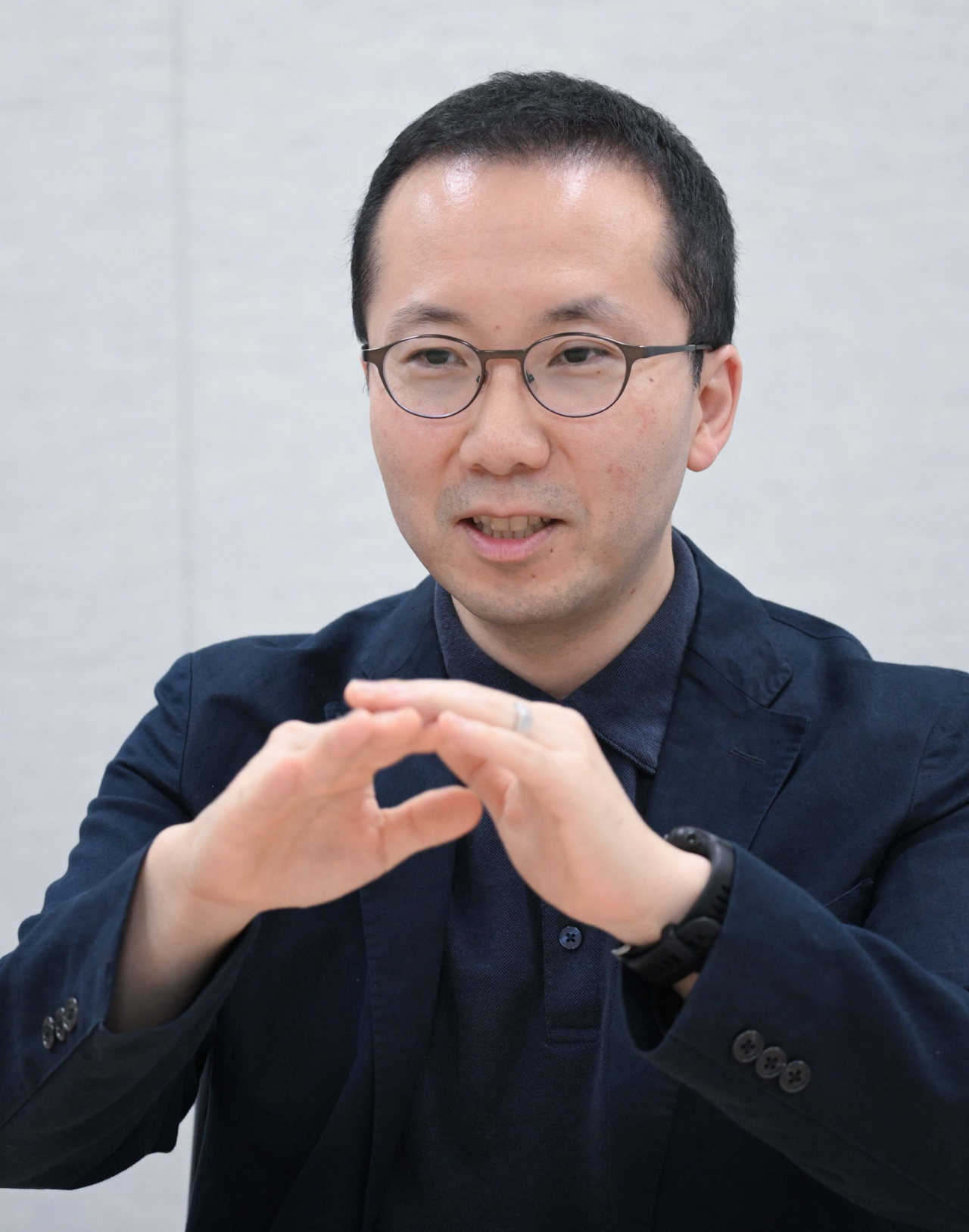 Professor Kang speaks during an interview on June 21 (Lee Sang-sub/The Korea Herald)