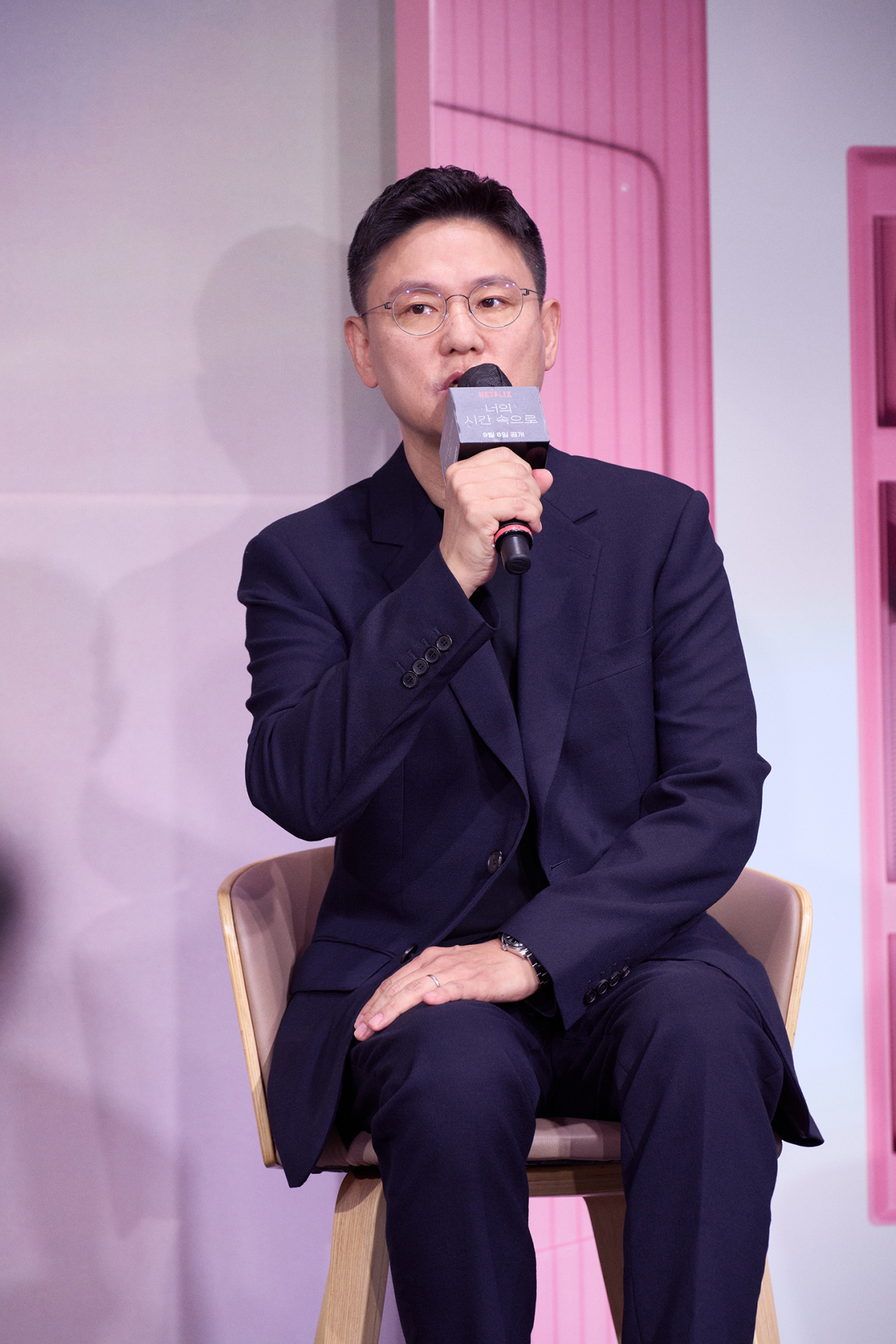 Director Kim Jin-won speaks about 