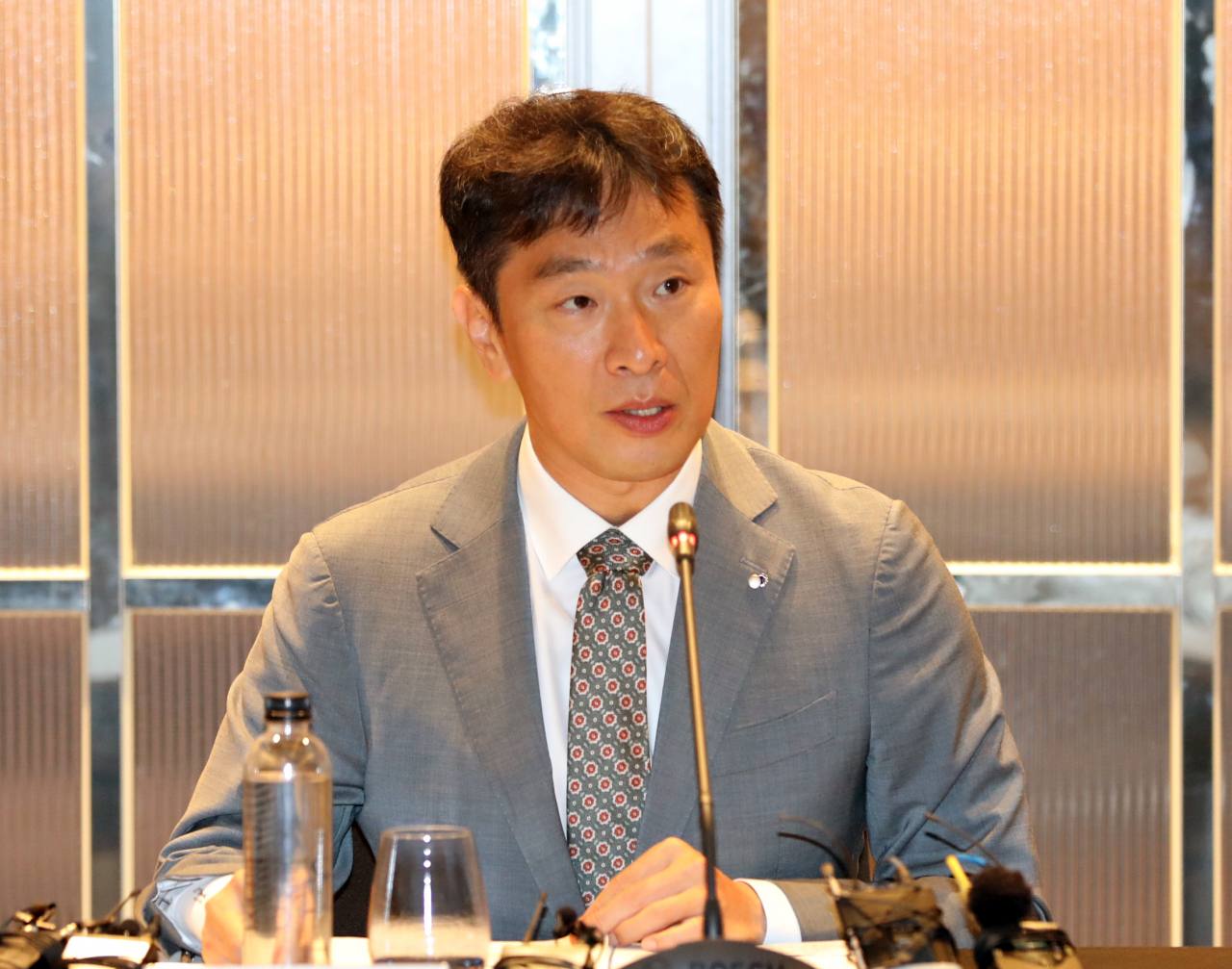 Lee Bok-hyun, governor of the Financial Supervisory Service (Newsis)