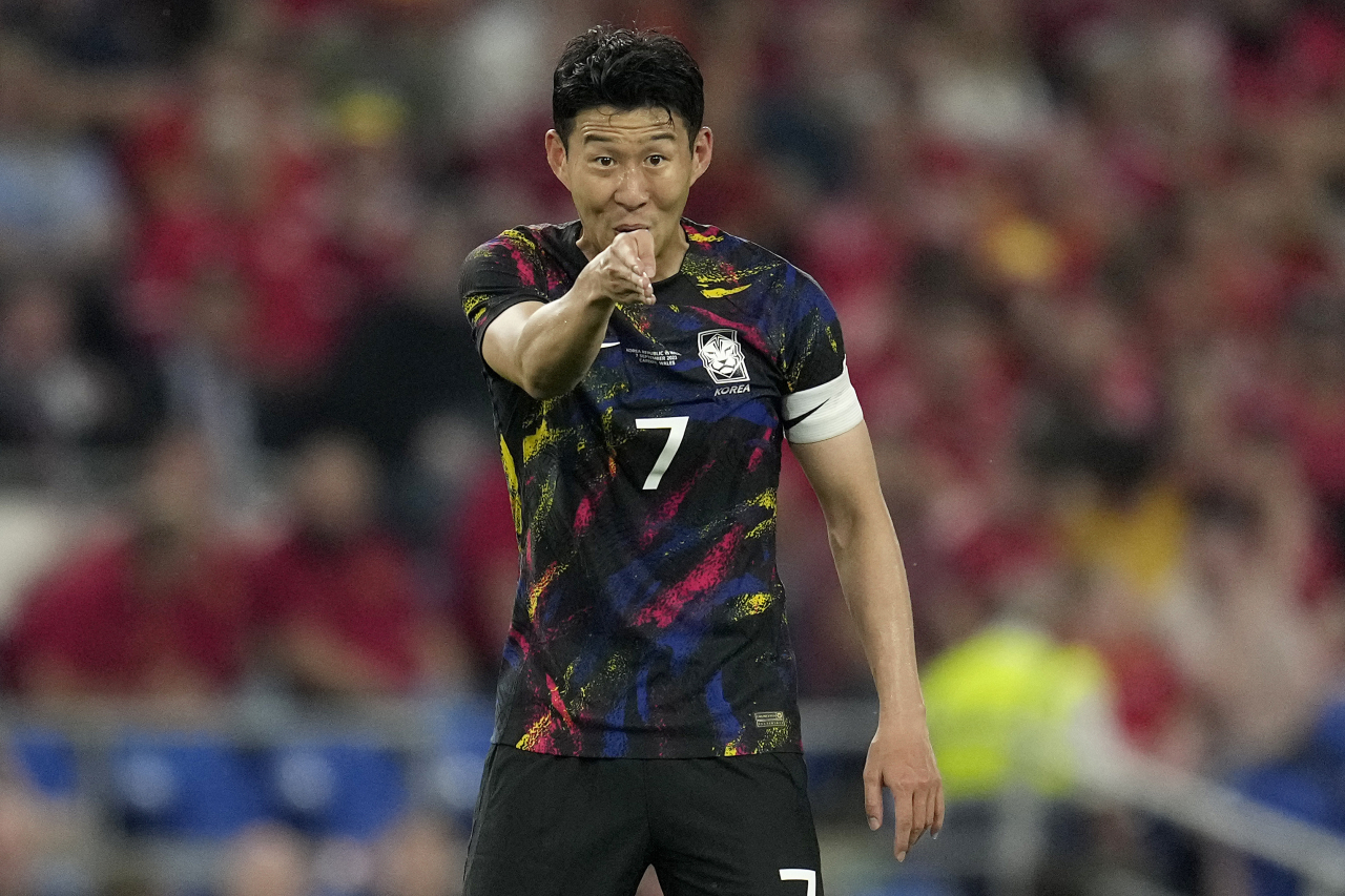 Son Heung-min of South Korea reacts to a play against Wales during the teams' friendly football match at Cardiff City Stadium in Cardiff on Thursday. (Yonhap)