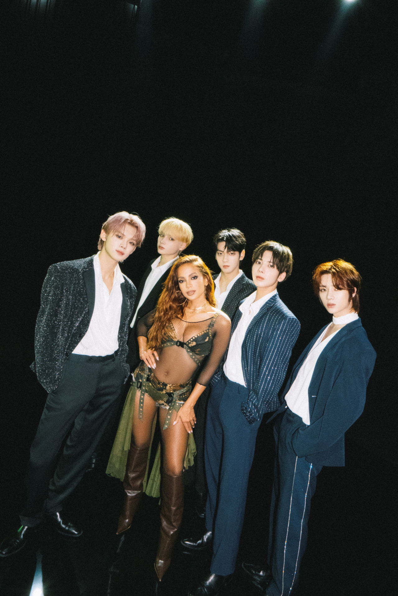 Tomorrow X Together with Anitta (Big Hit Music)