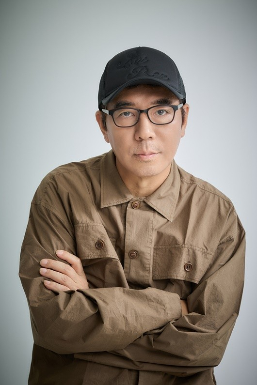 Director Kim Jee-woon (Barunson EA)