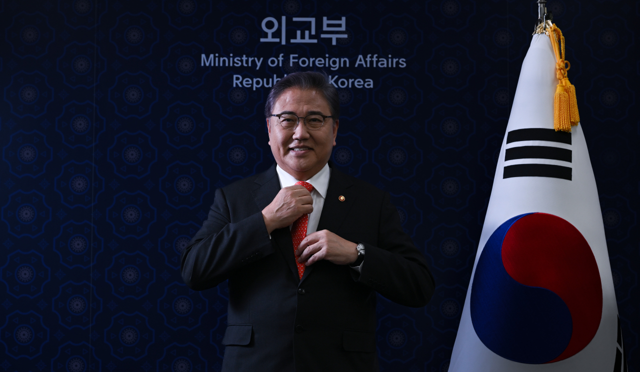 Foreign Minister Park Jin poses for a photo ahead of an interview with The Korea Herald at the Ministry of Foreign Affairs in Seoul, Sept. 25. (Lee Sang-sub/The Korea Herald)