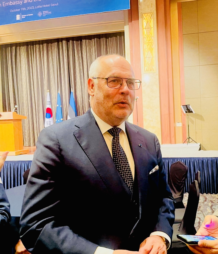 Estonian President Alar Karis speaks in an interview with The Korea Herald at Lotte Hotel in Jung-gu, Seoul on Wednesday. (Shin Yong-bae/The Korea Herald)