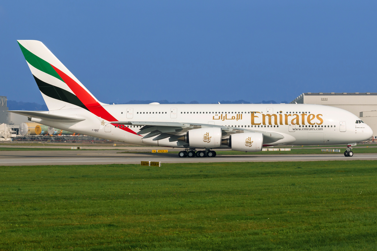 Emirates passenger aircraft (Emirates website)