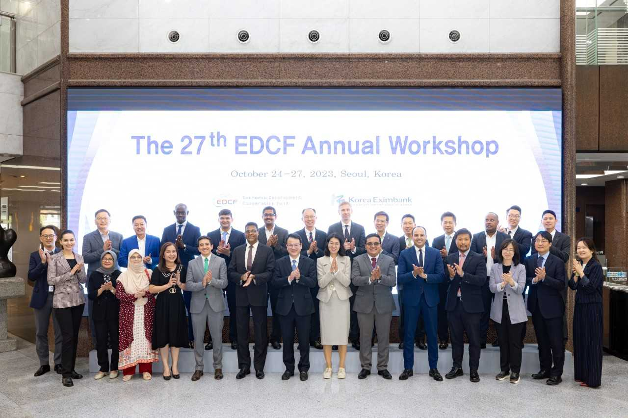 A total of 15 government officials from 14 developing countries have joined the 27th Economic Development Cooperation Fund Annual Workshop, hosted by the state-run Export-Import Bank of Korea, which kicked off Tuesday in Seoul. (Export-Import Bank of Korea)